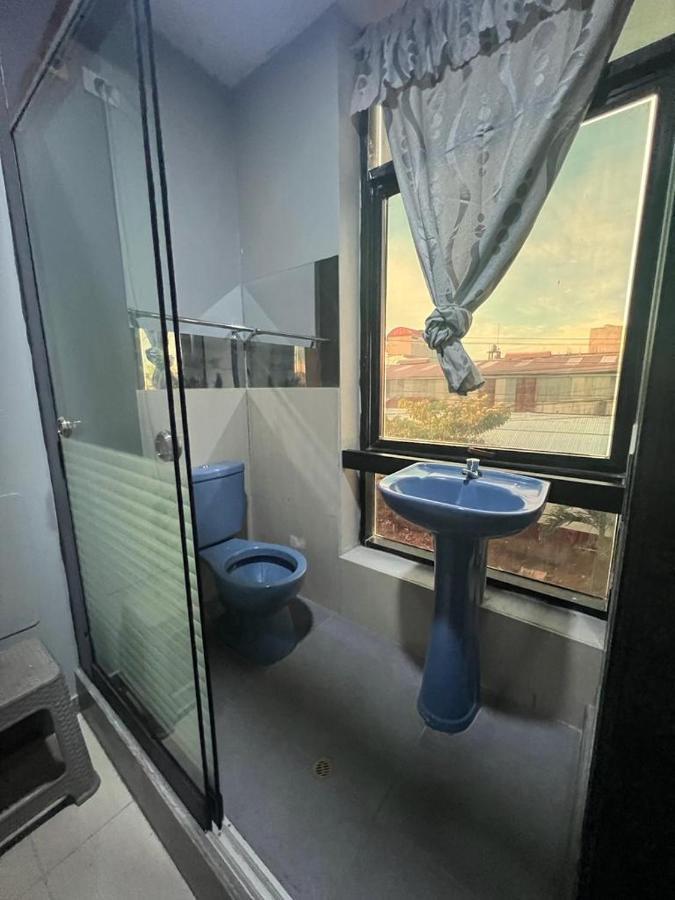 Adrian'S Hotel Pucallpa Kültér fotó